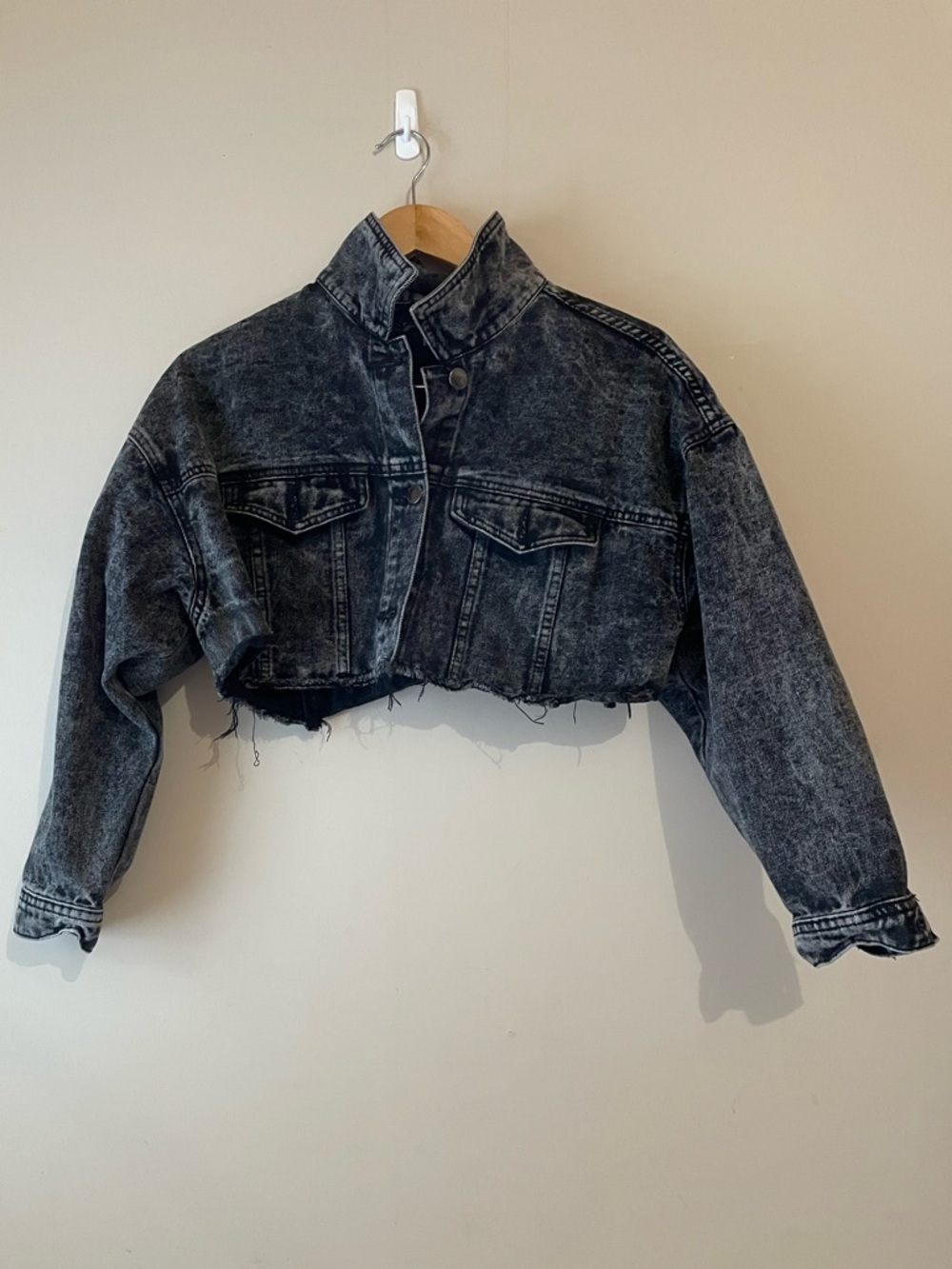 🔷 Playboy | Cropped Acid Wash Denim Jacket